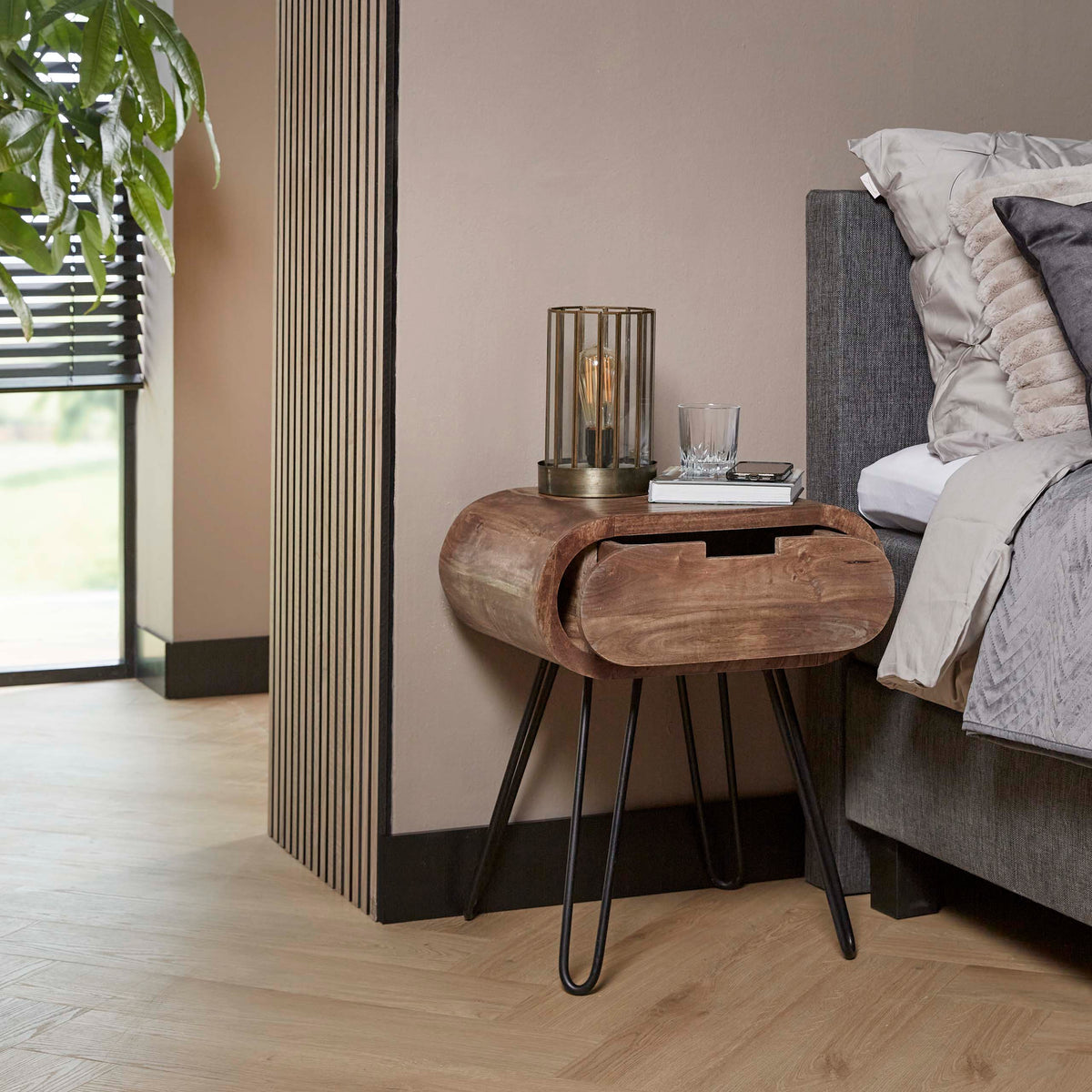 NERINA - Table de chevet