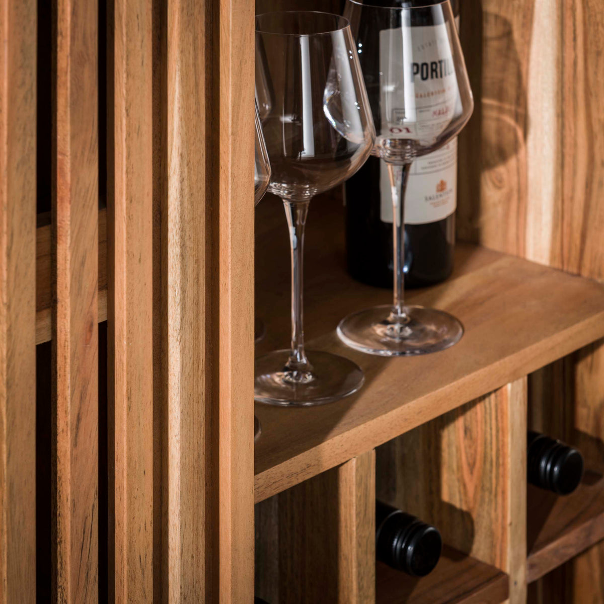 BERANO - Armoire à vin