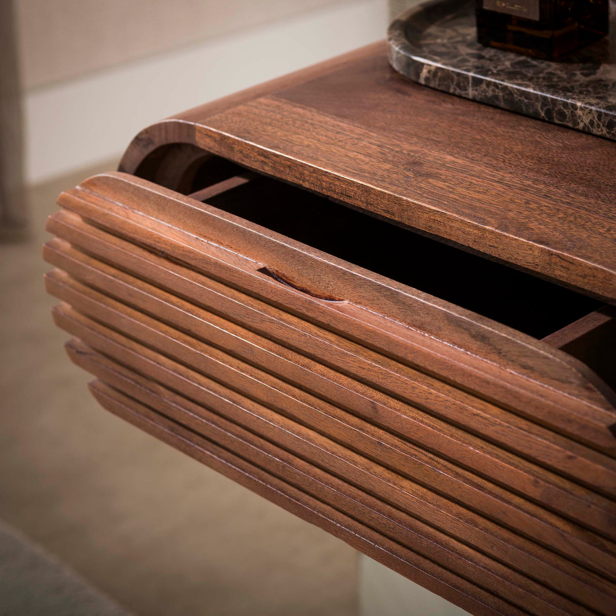 CHIARA - Table de chevet
