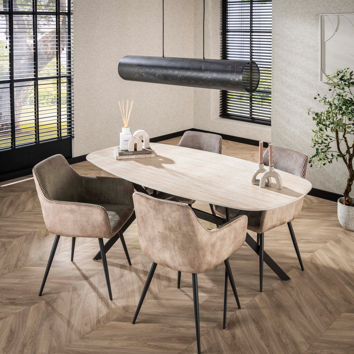 ARELELLO - Table à manger 180 cm