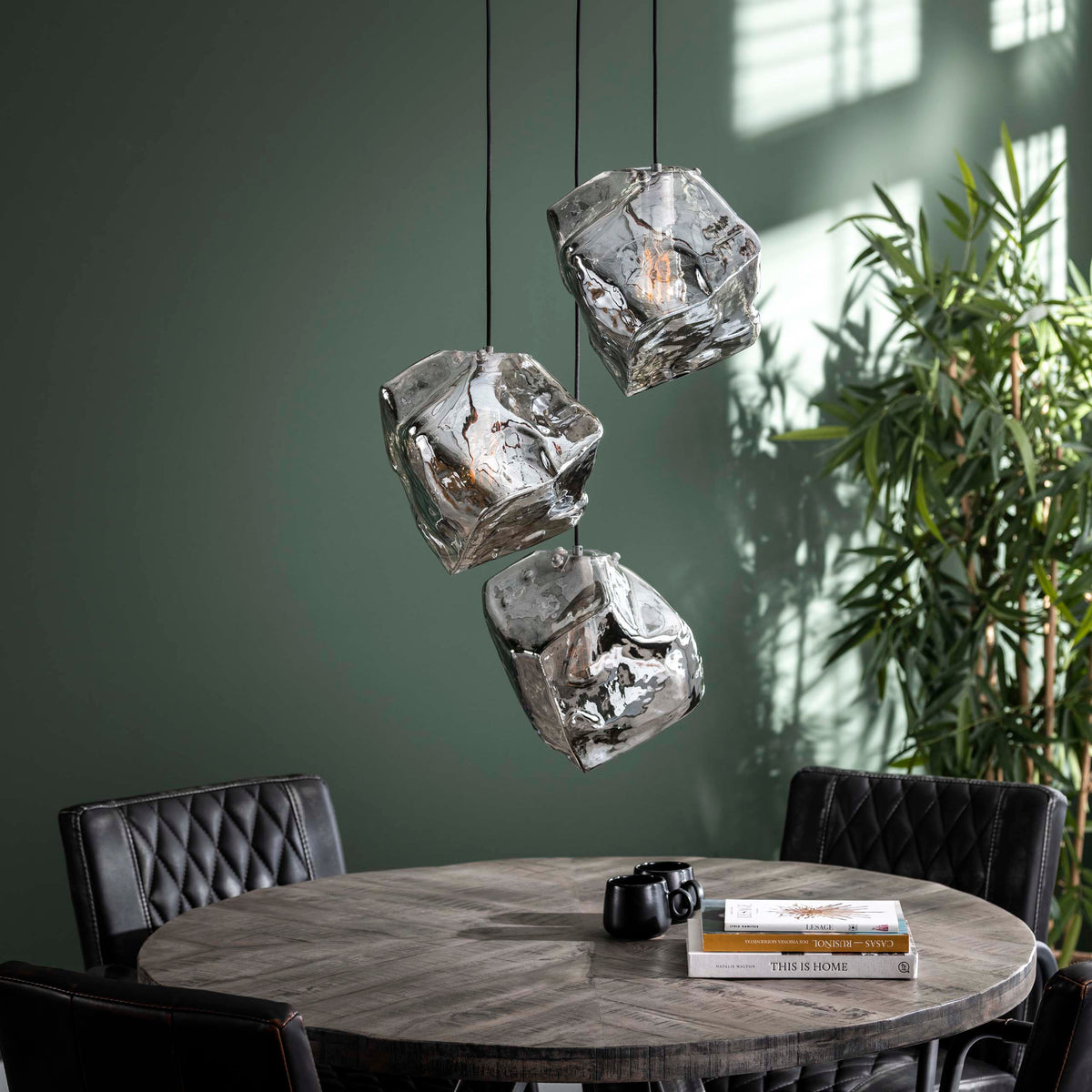 MONTEVIA - Suspension