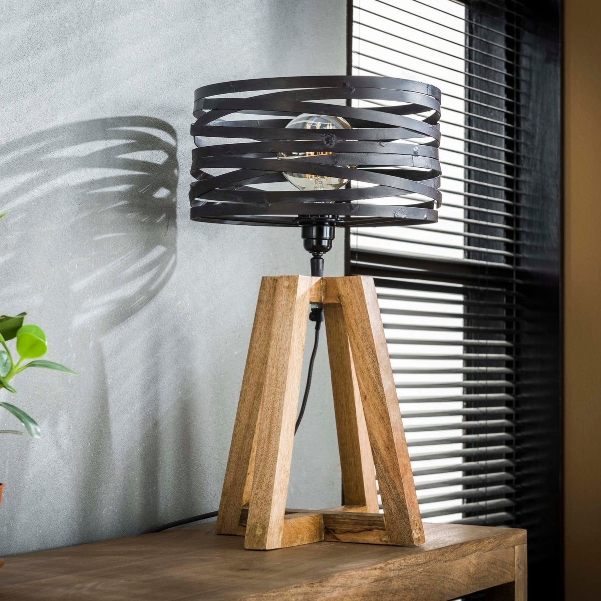 ALTAVERDE - Lampe de table