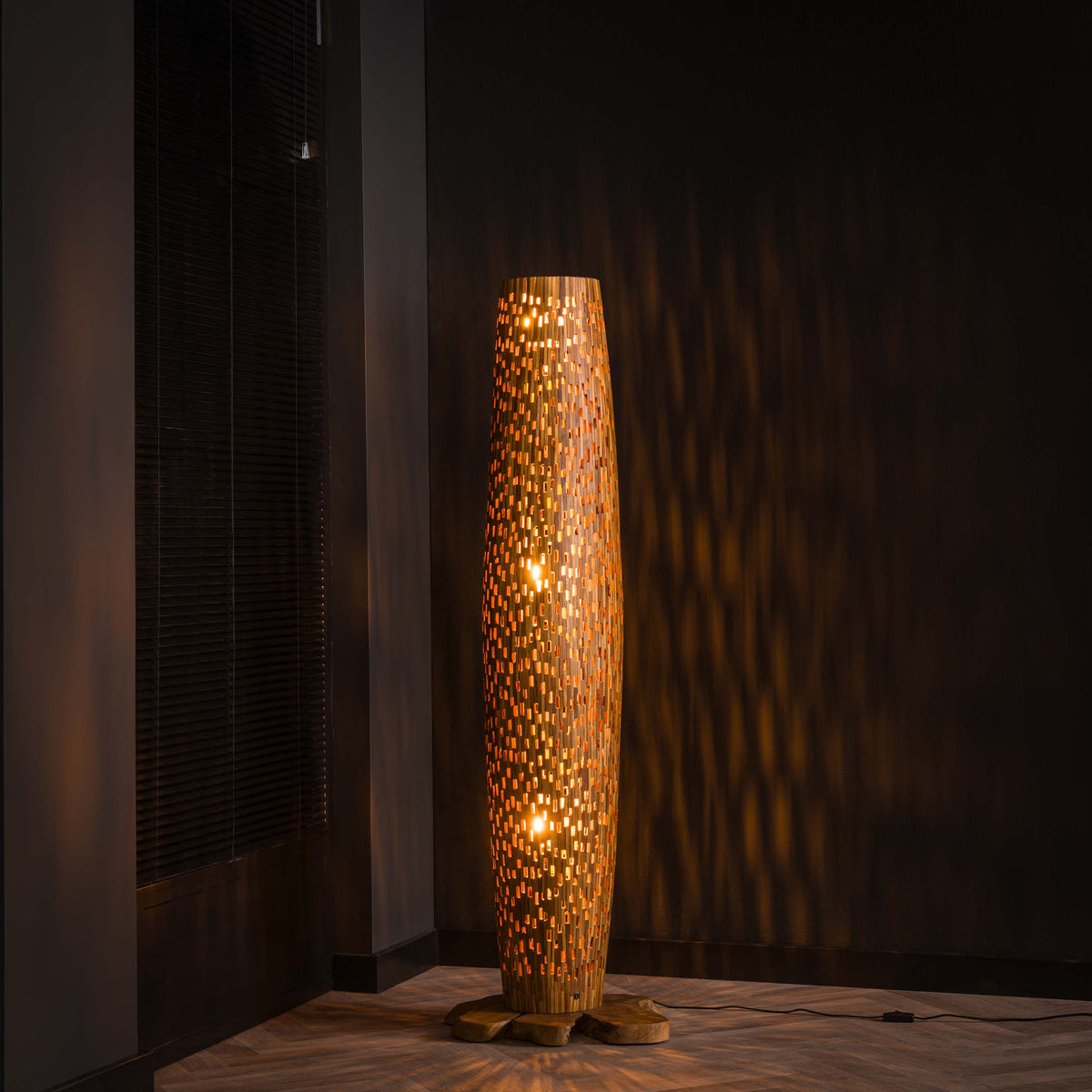 ALANELLA - Lampadaire • M