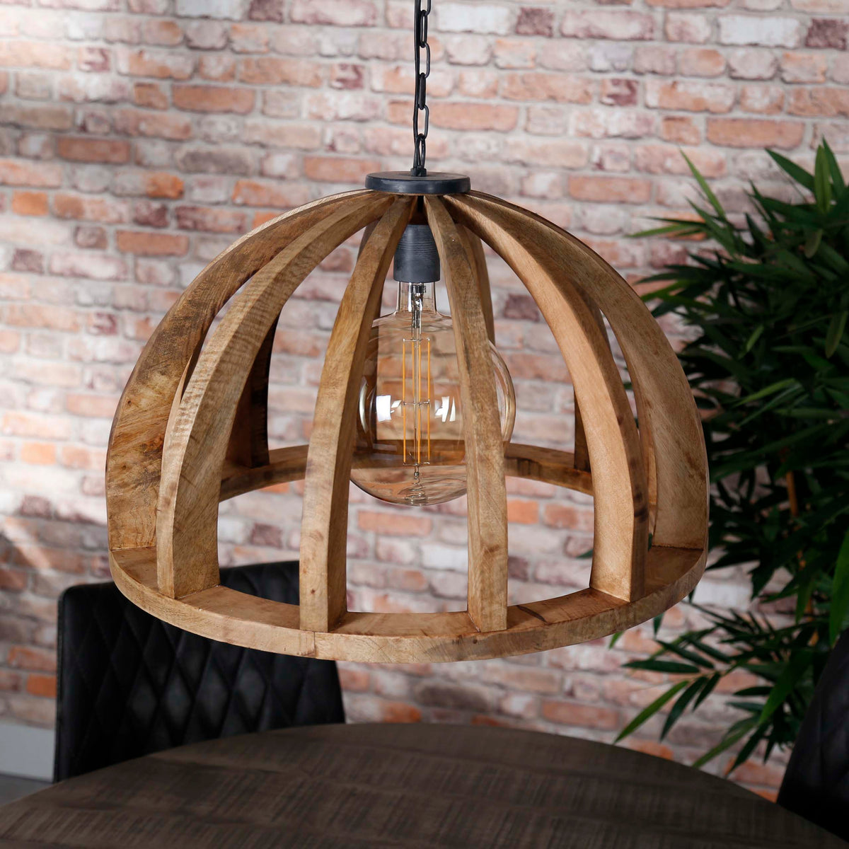 ANARIA - Suspension